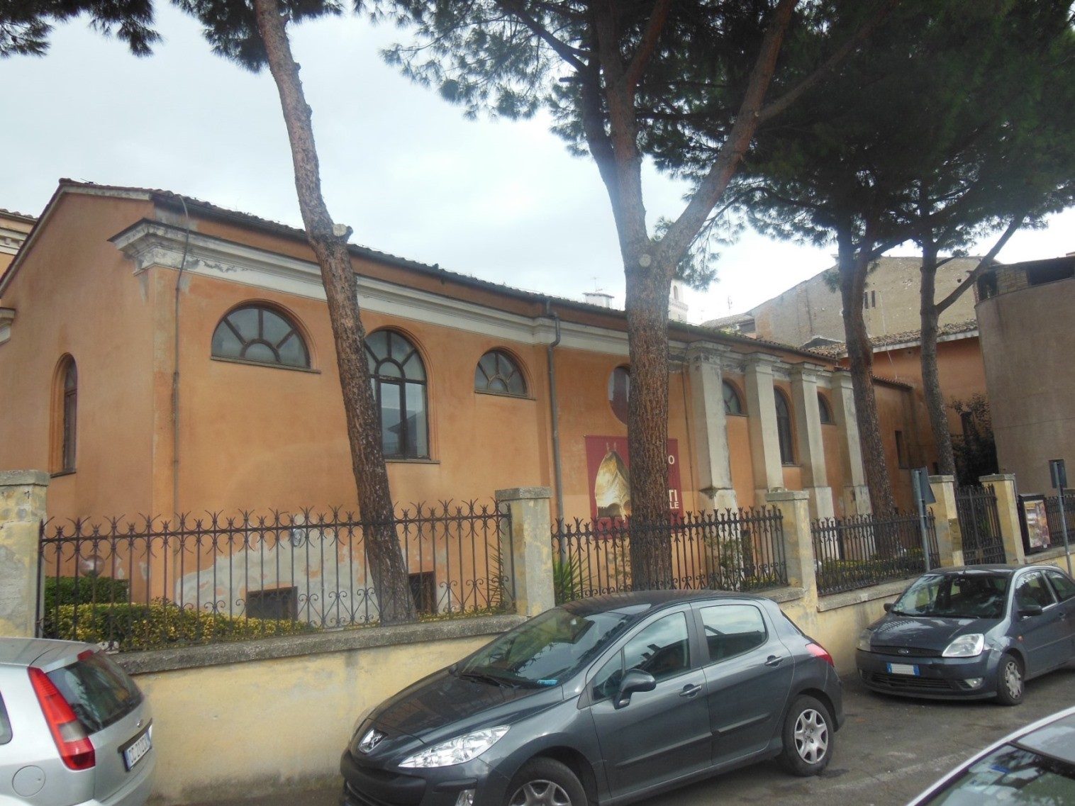 Ex%20Ospedale%20Gonfalone%2C%20Monterotondo%203.JPG